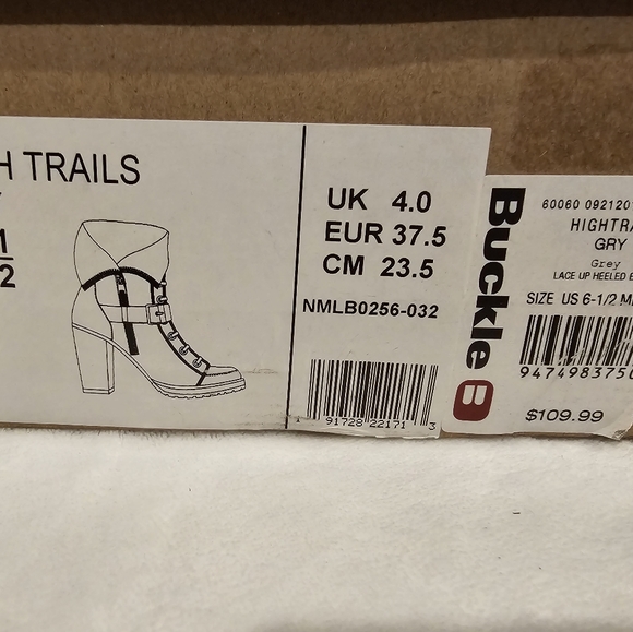 NWT and Box Boots - Picture 6 of 13
